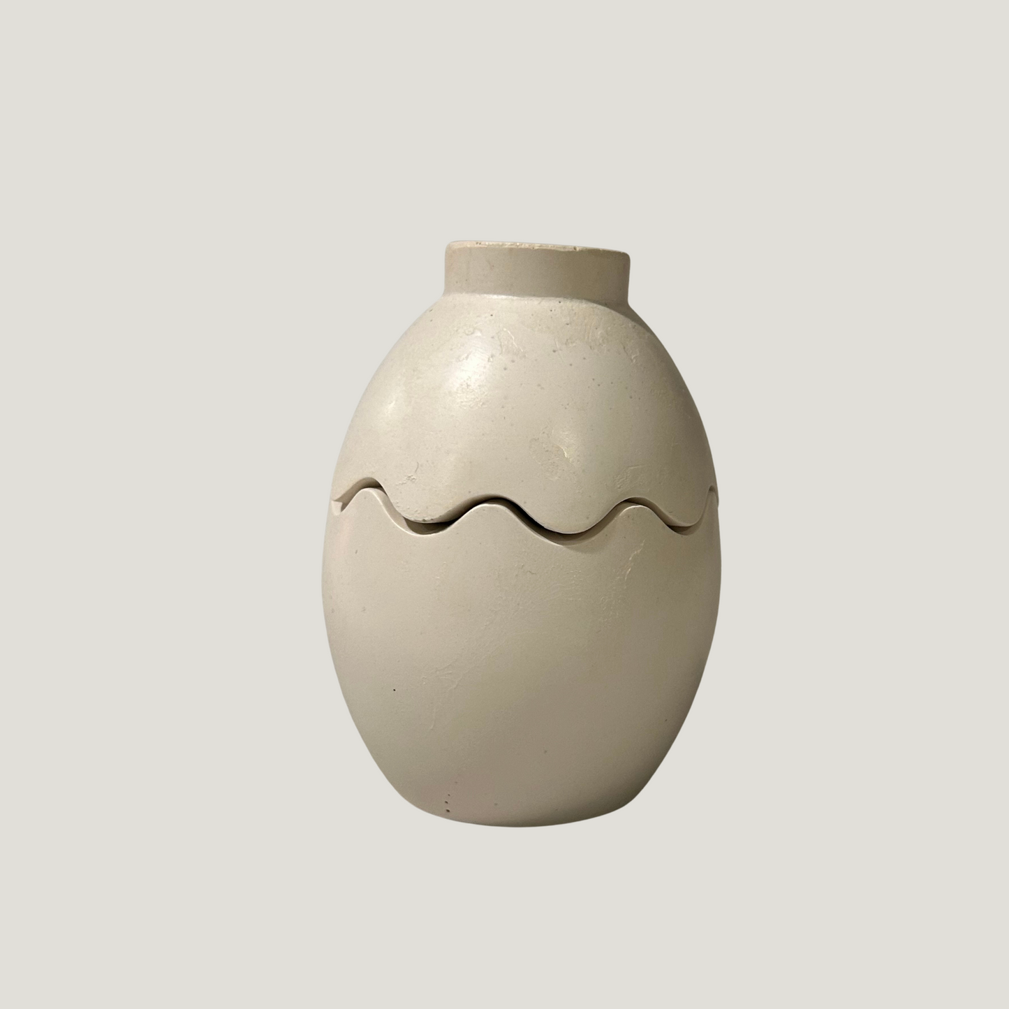 Ova Egg Vessel